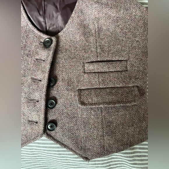 GAP Deep Burgundy Wool Vest, size small - Picture 5 of 8